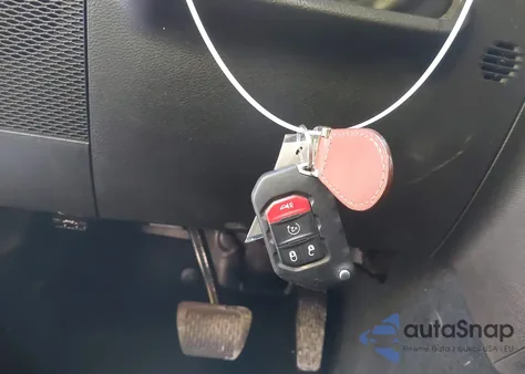 2022 Jeep Wrangler Unlimited Sahara 4X4 z USA, uszkodzony, nr VIN 1C4HJXEN2NW252074